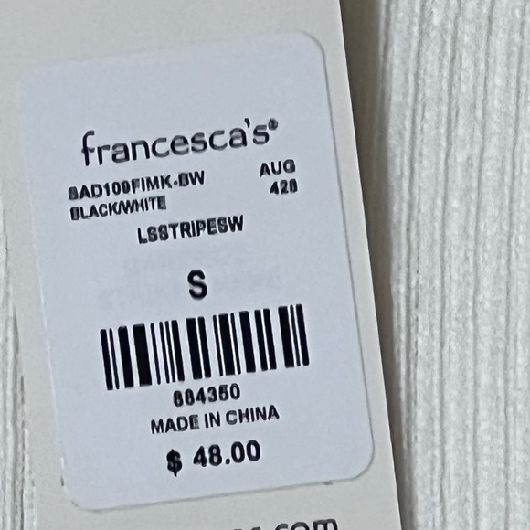 NWT Francesca’s Long Sleeve - Picture 6 of 6